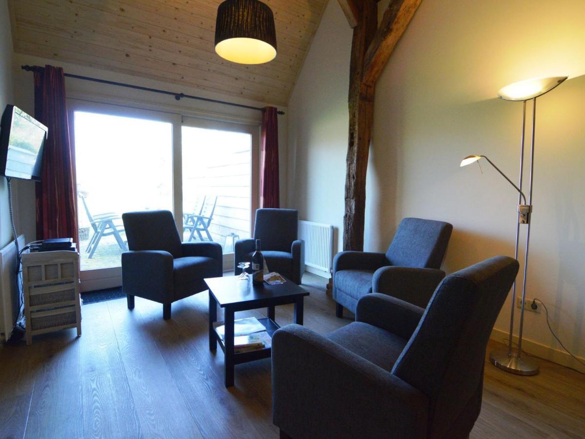 Staying In A Thatched Barn With Box Bed Beautiful View Region Achterhoek Geesteren  Kültér fotó